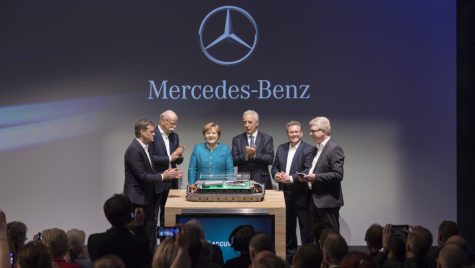 Daimler investește 1 miliard de euro într-o nouă fabrică de baterii