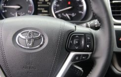 Toyota România cheamă în service peste 1.600 de mașini